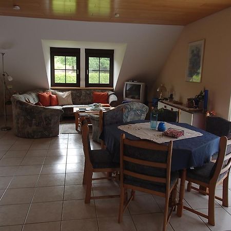 Ferienwohnung Meisenthal nähe Nürburgring Kelberg Zimmer foto